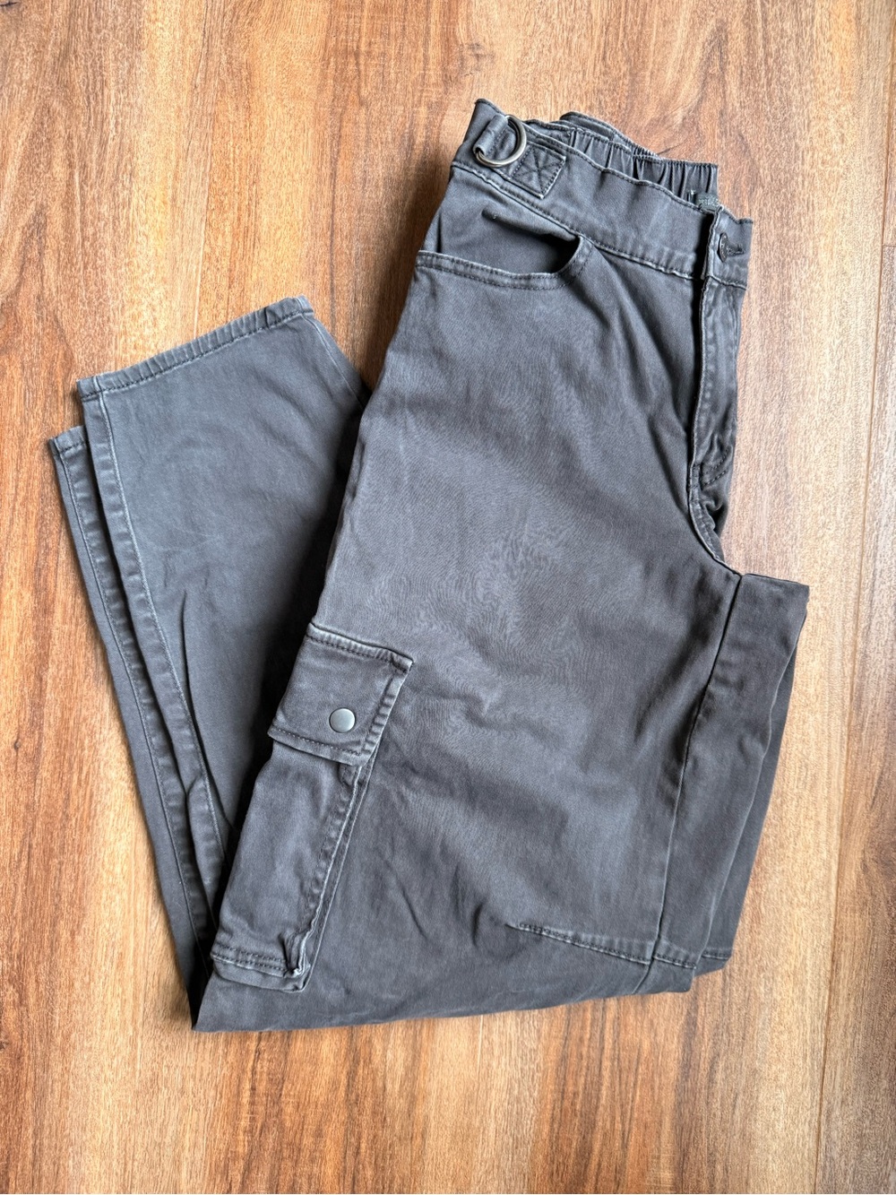 wild fable Women’s Dark Gray Cargo Pants with Utility Pockets - Adjustable Waist